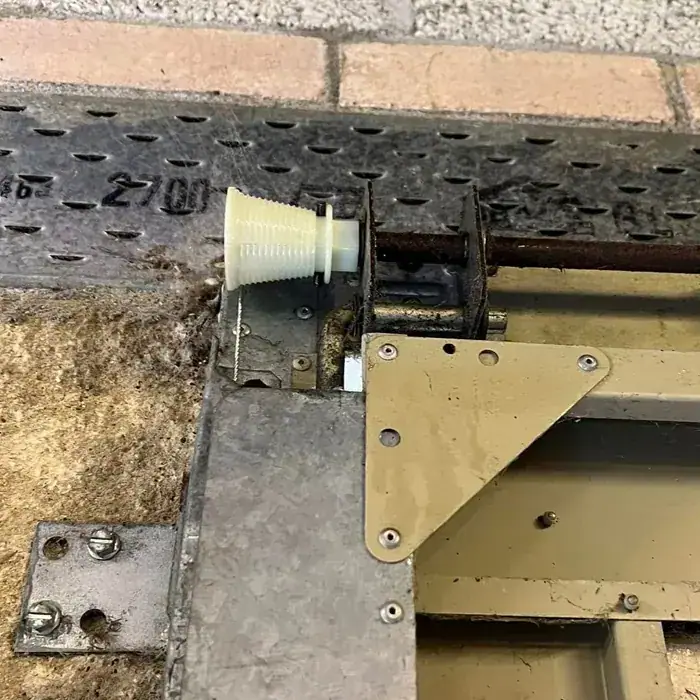 Brackets and mountings